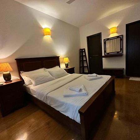 Villa M - Jia 4 Candolim Goa 3Bhk, Pool Facing, Near Beach, Free Breakfast, Free Wifi And Prime Location Aguada Εξωτερικό φωτογραφία