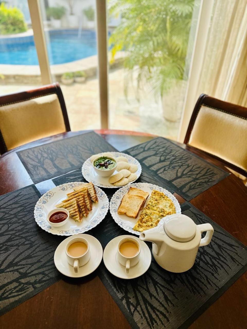 Villa M - Jia 4 Candolim Goa 3Bhk, Pool Facing, Near Beach, Free Breakfast, Free Wifi And Prime Location Aguada Εξωτερικό φωτογραφία
